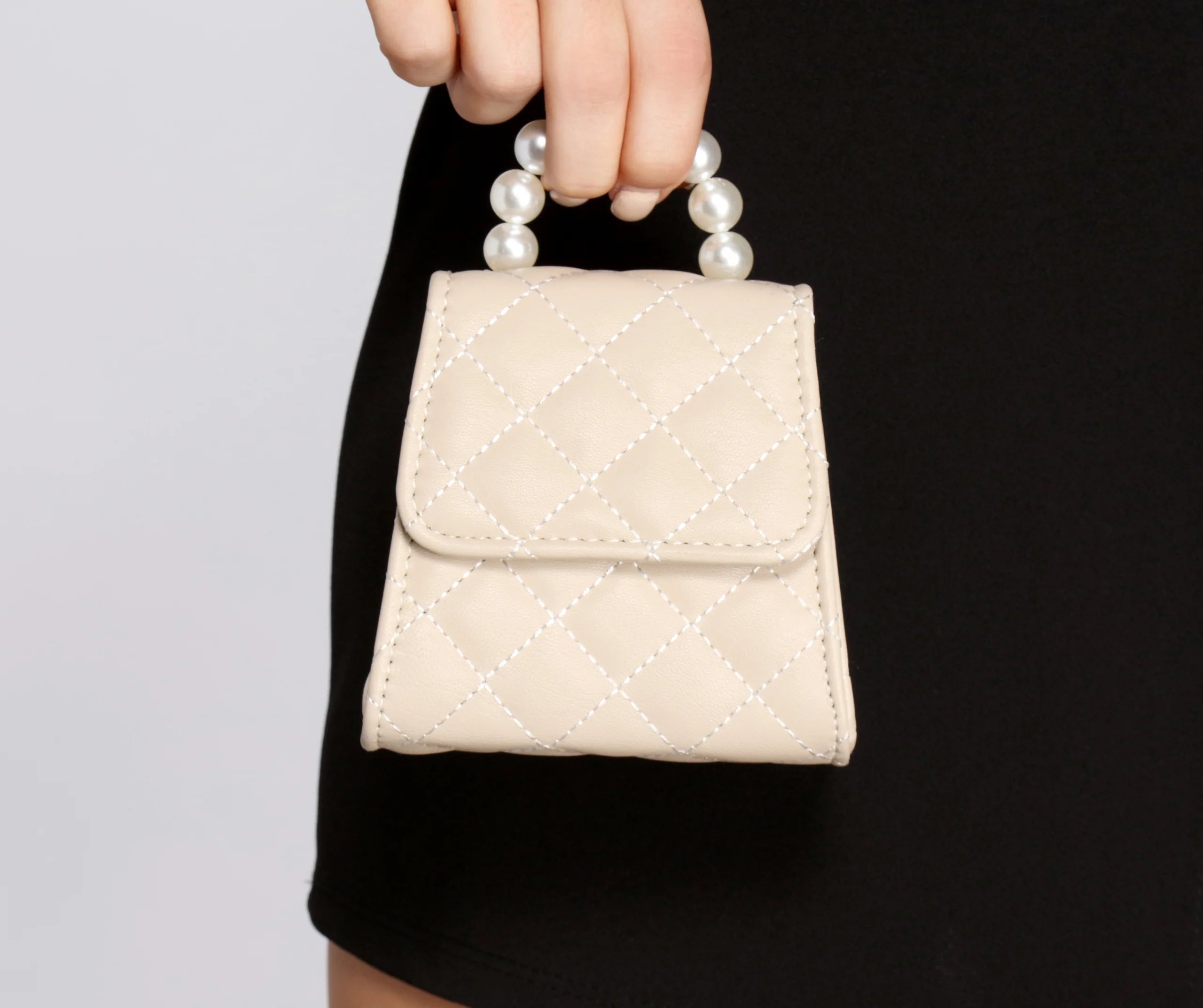 Fancy Babe Pearl Handle Mini Quilted Purse