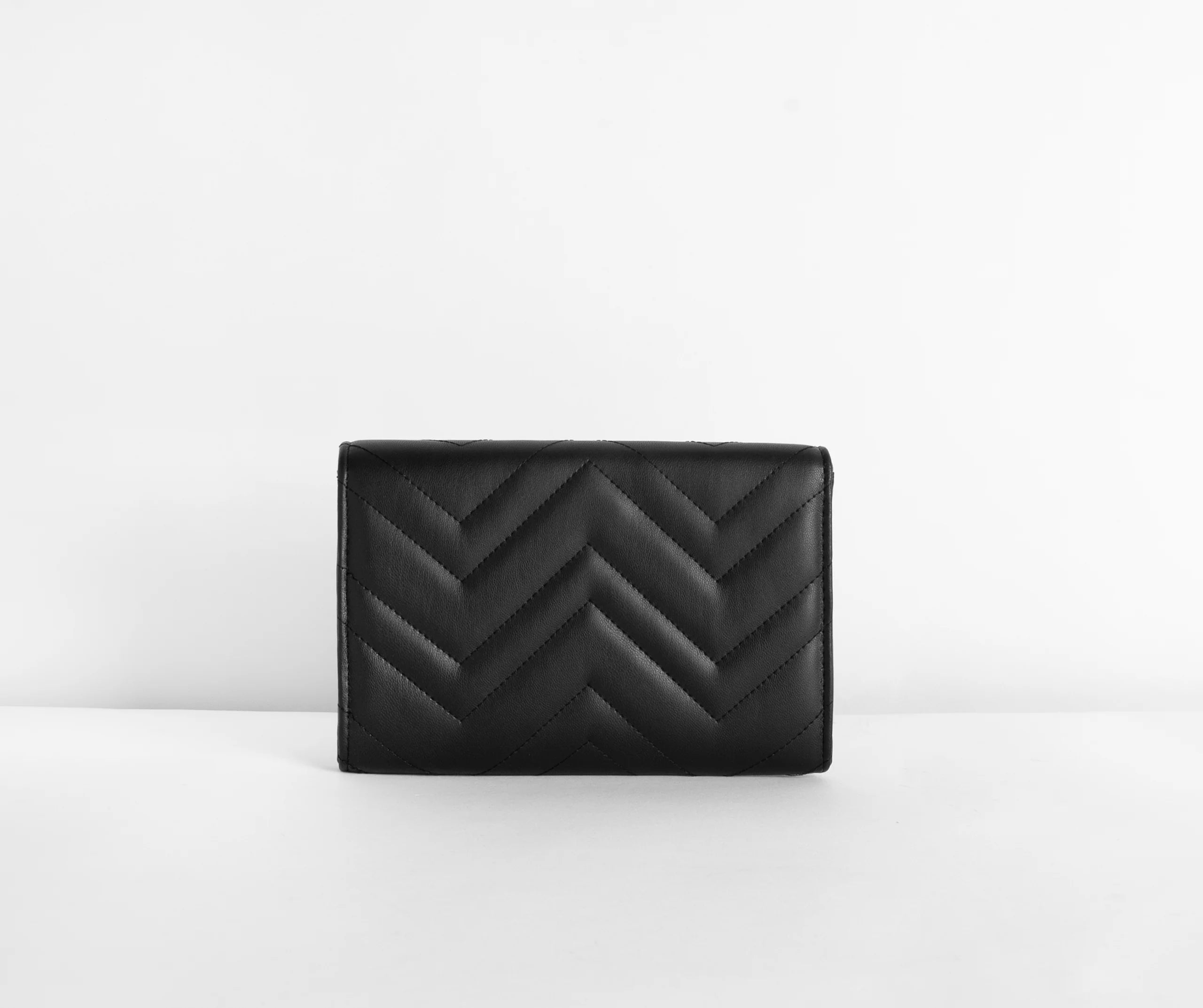 Essential Quilted Clutch